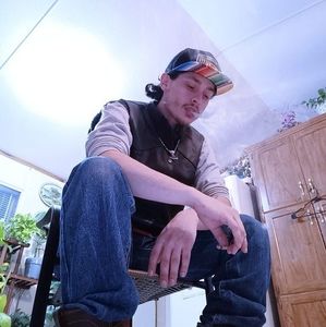 Meet your Posher, Devin